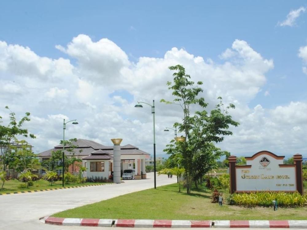 The Golden Lake Hotel Naypyidaw Екстер'єр фото
